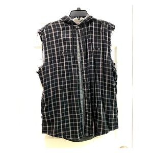 Men’s sleeve less hoodie